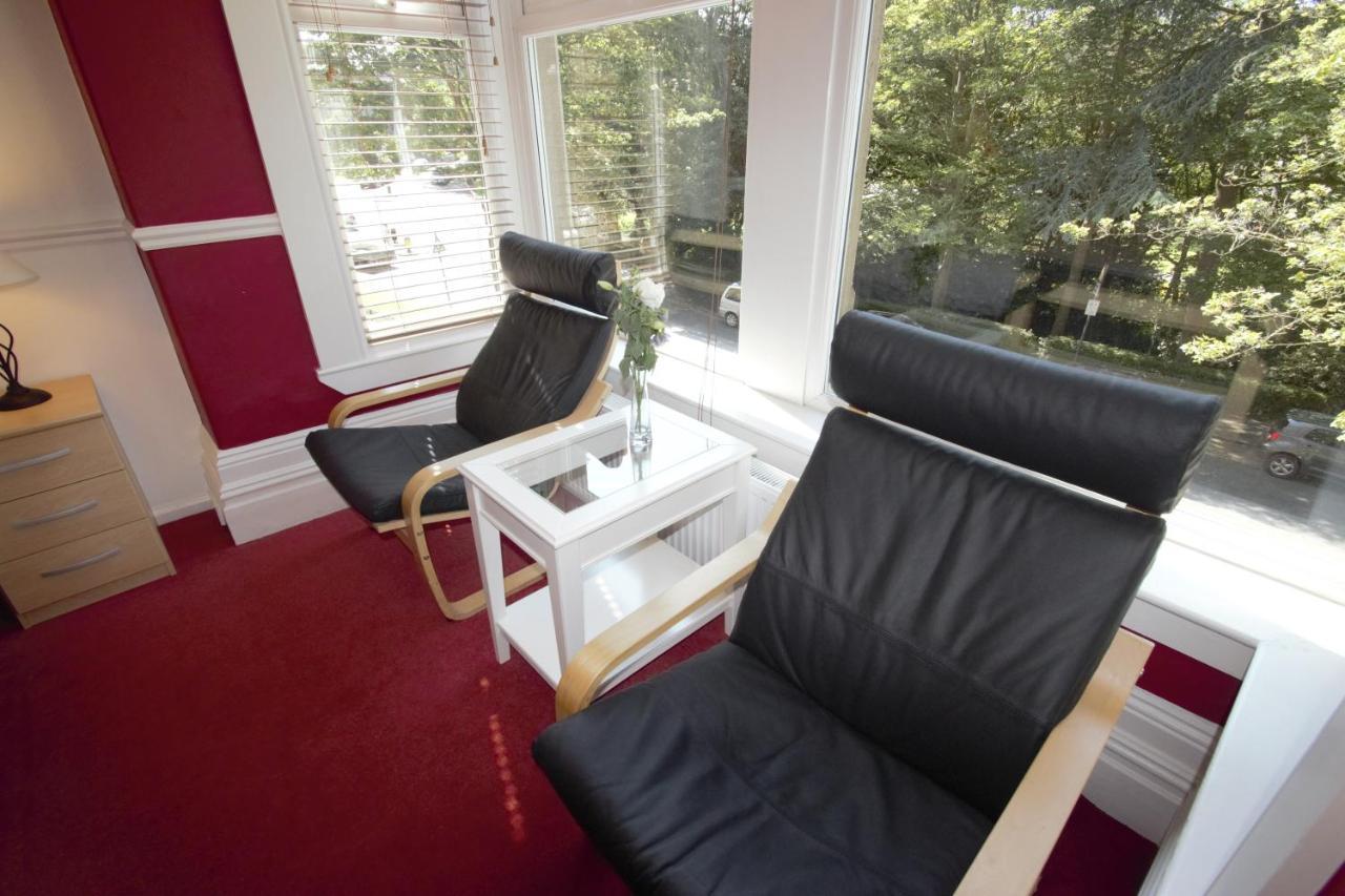 The Dales Bed and Breakfast Harrogate Esterno foto