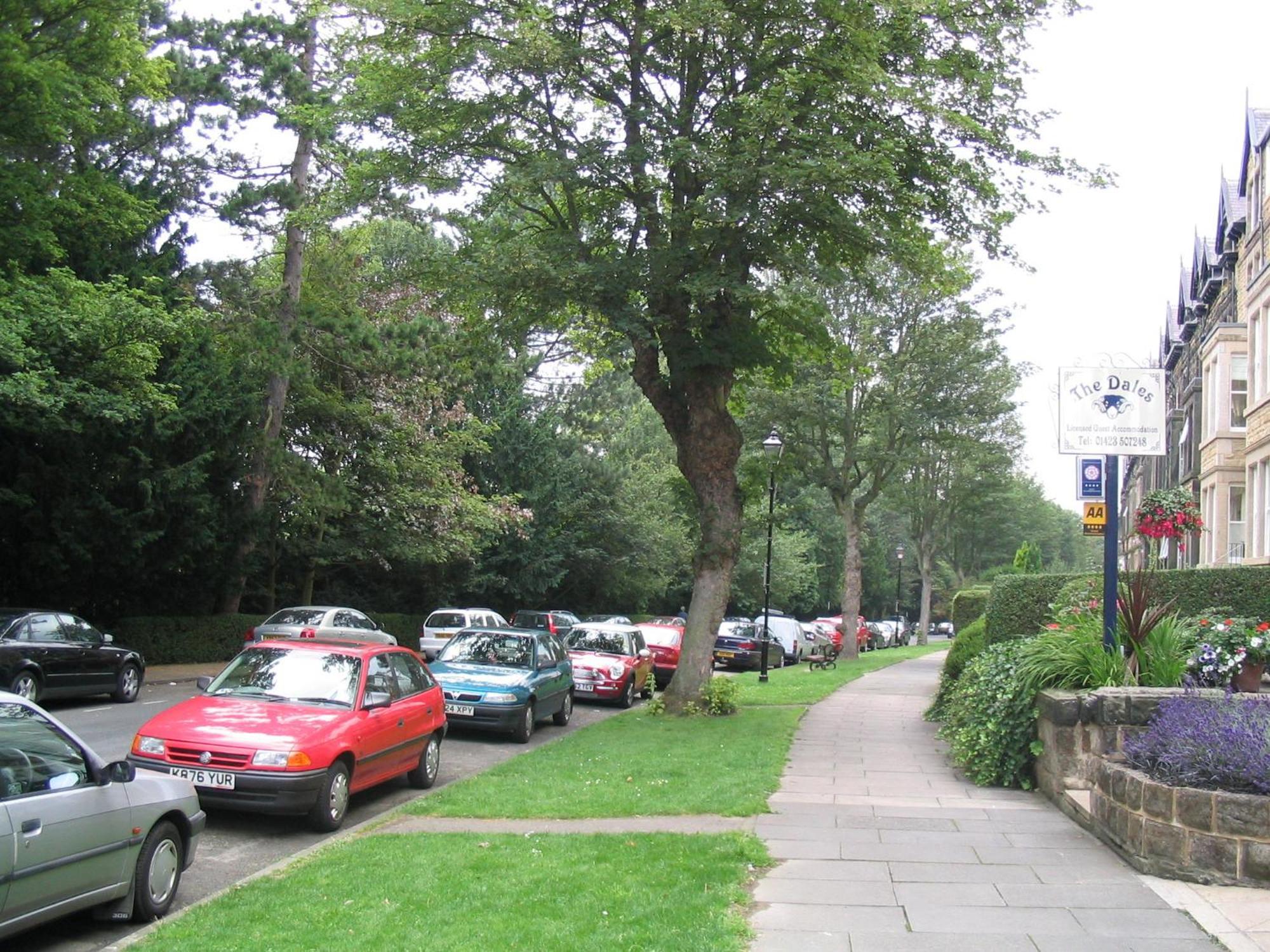 The Dales Bed and Breakfast Harrogate Esterno foto